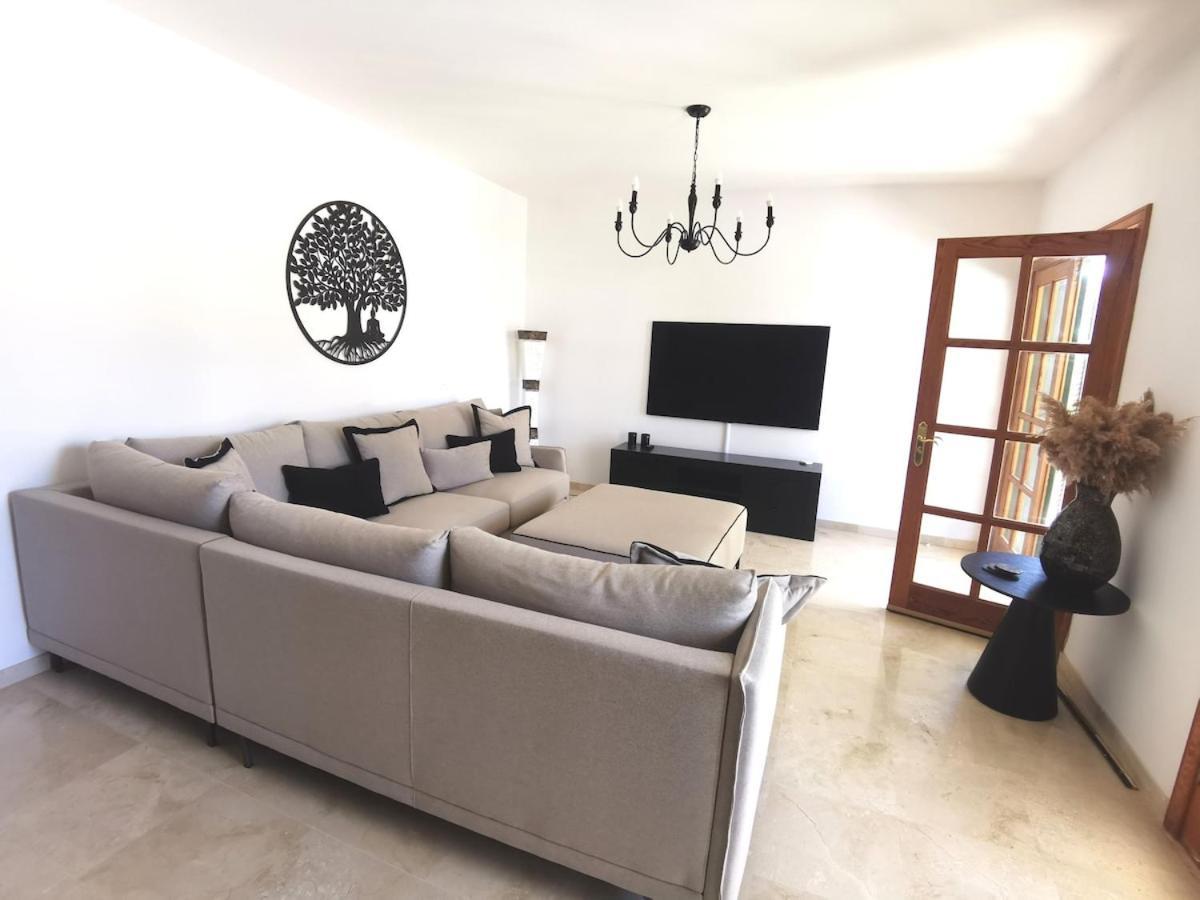 Villa Ibiza - Beautiful House With Private Pool Chayofa Exterior foto