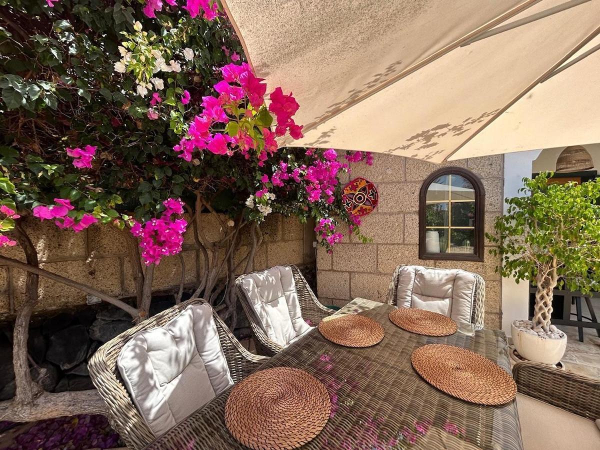 Villa Ibiza - Beautiful House With Private Pool Chayofa Exterior foto